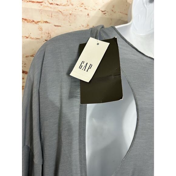 GapFit Breathe Air Lightweight Layered Top Sz M Long-Sleeve Open Back Shirt Gray - Picture 5 of 7